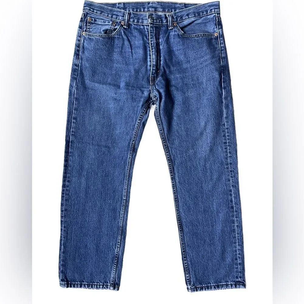 Levi’s Men’s Vintage Medium Wash Straight Leg Jeans (Size: 38/30)